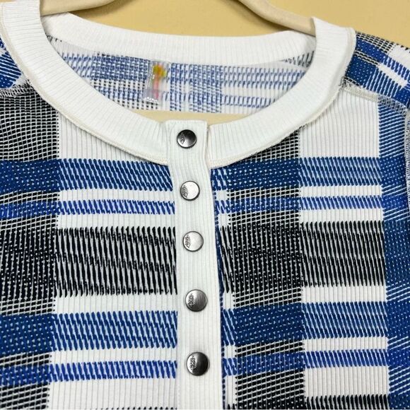 NWT Free People Movement Tees Top Long Sleeve Blue White Size M - Picture 7 of 12